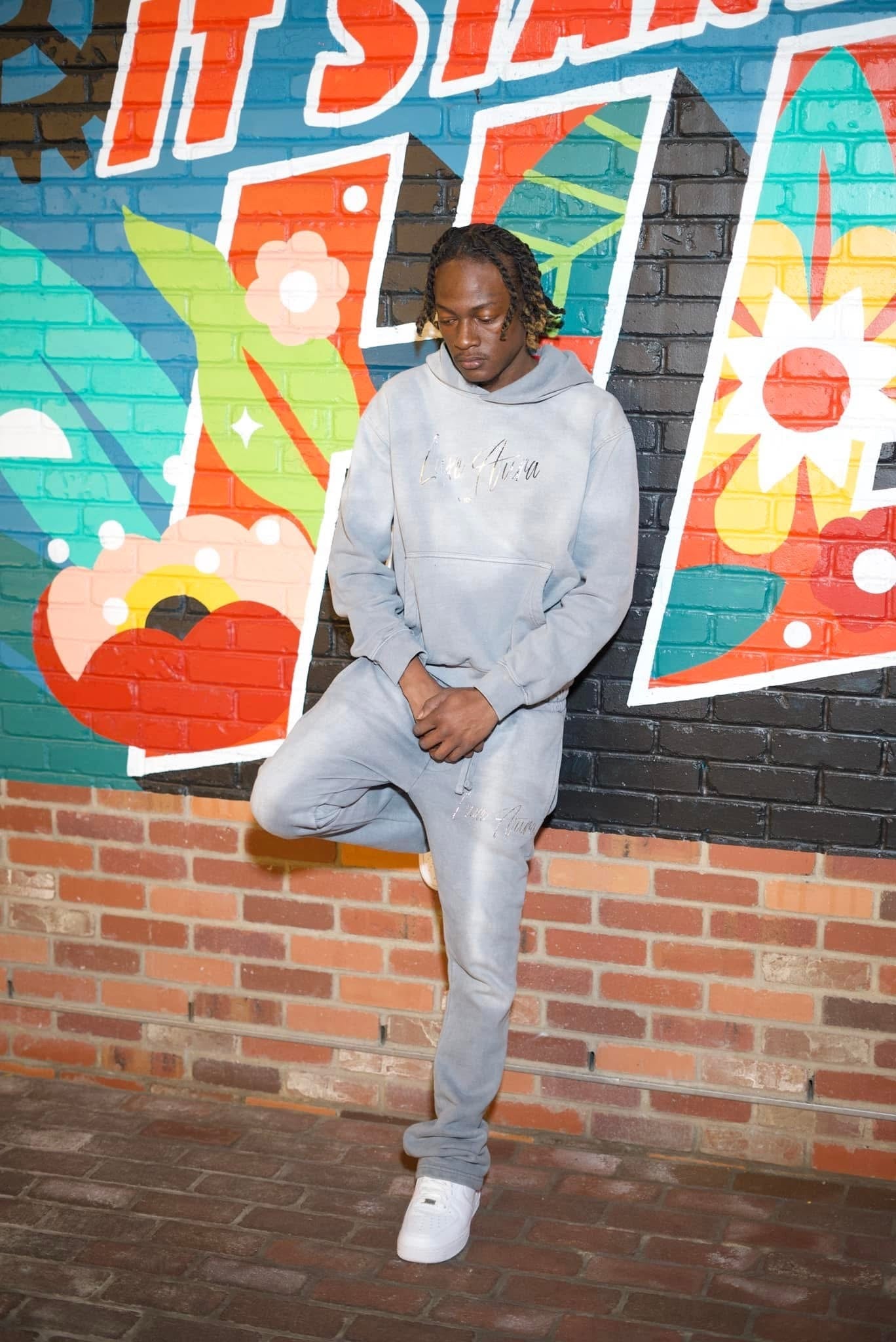 Luxe Aura Signature Script Logo Suit Flare Bottom