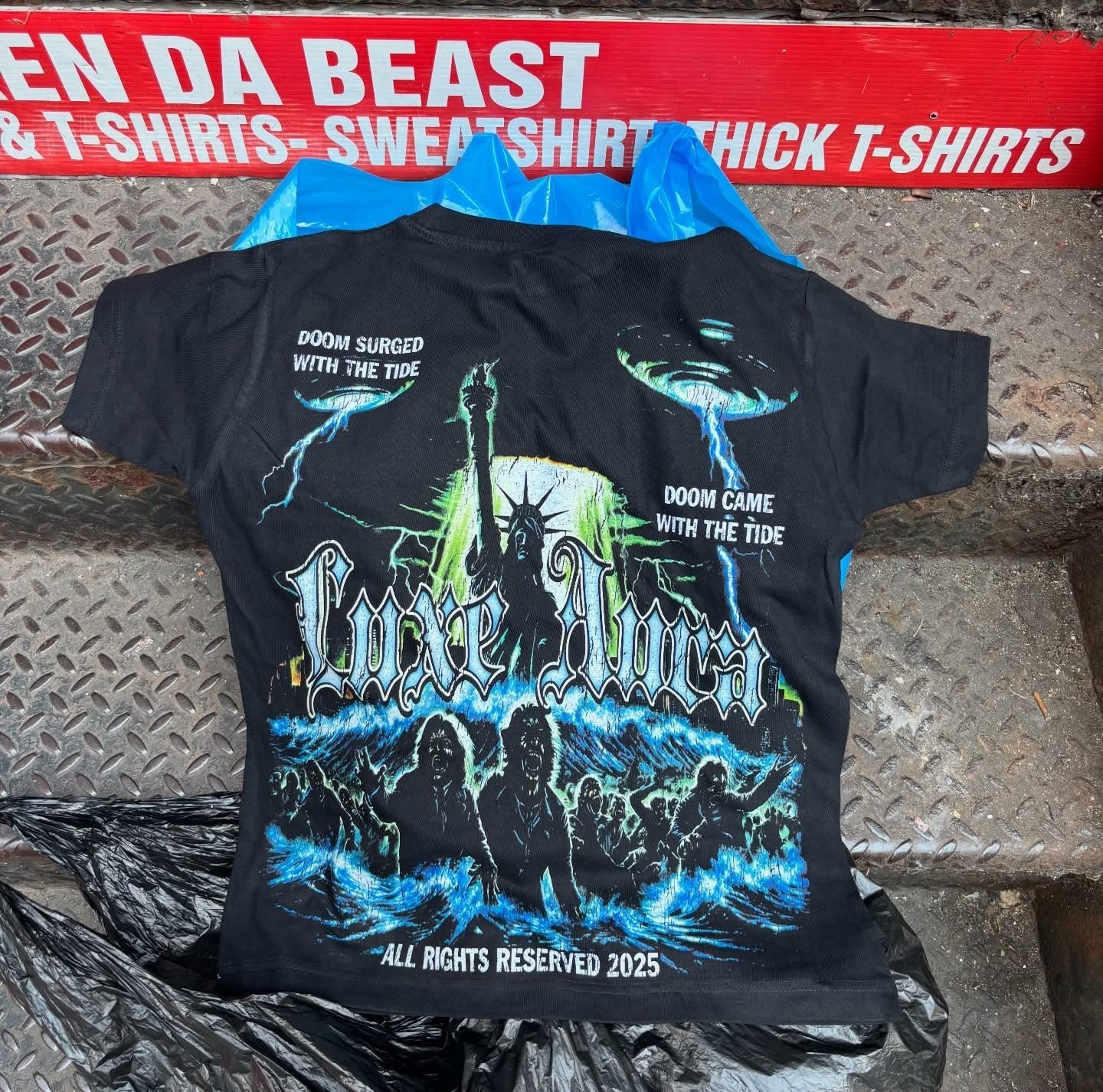 Luxe Aura When Freedom Falls Heavy Weight Tee